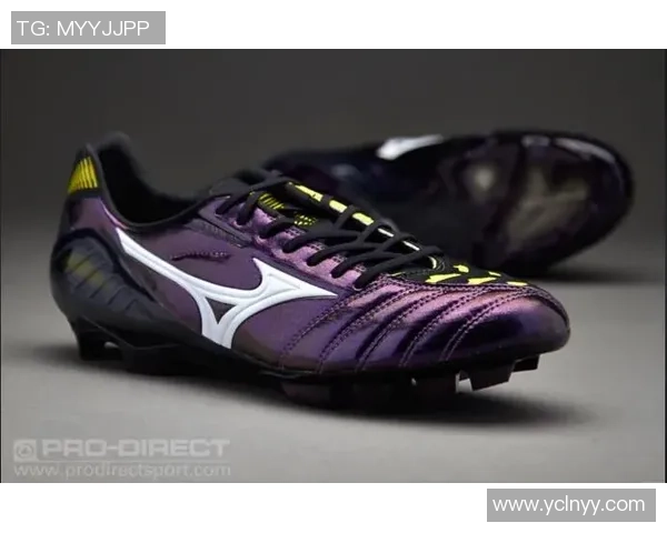 穿袋鼠皮足球鞋的球星们如何影响职业足球鞋市场的演变与发展